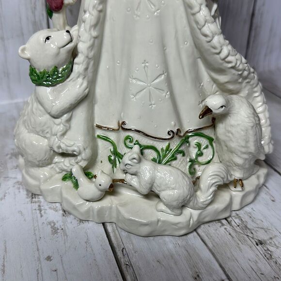 Santa Claus Porcelain Figurine with Animals Present Sack - Picture 3 of 7